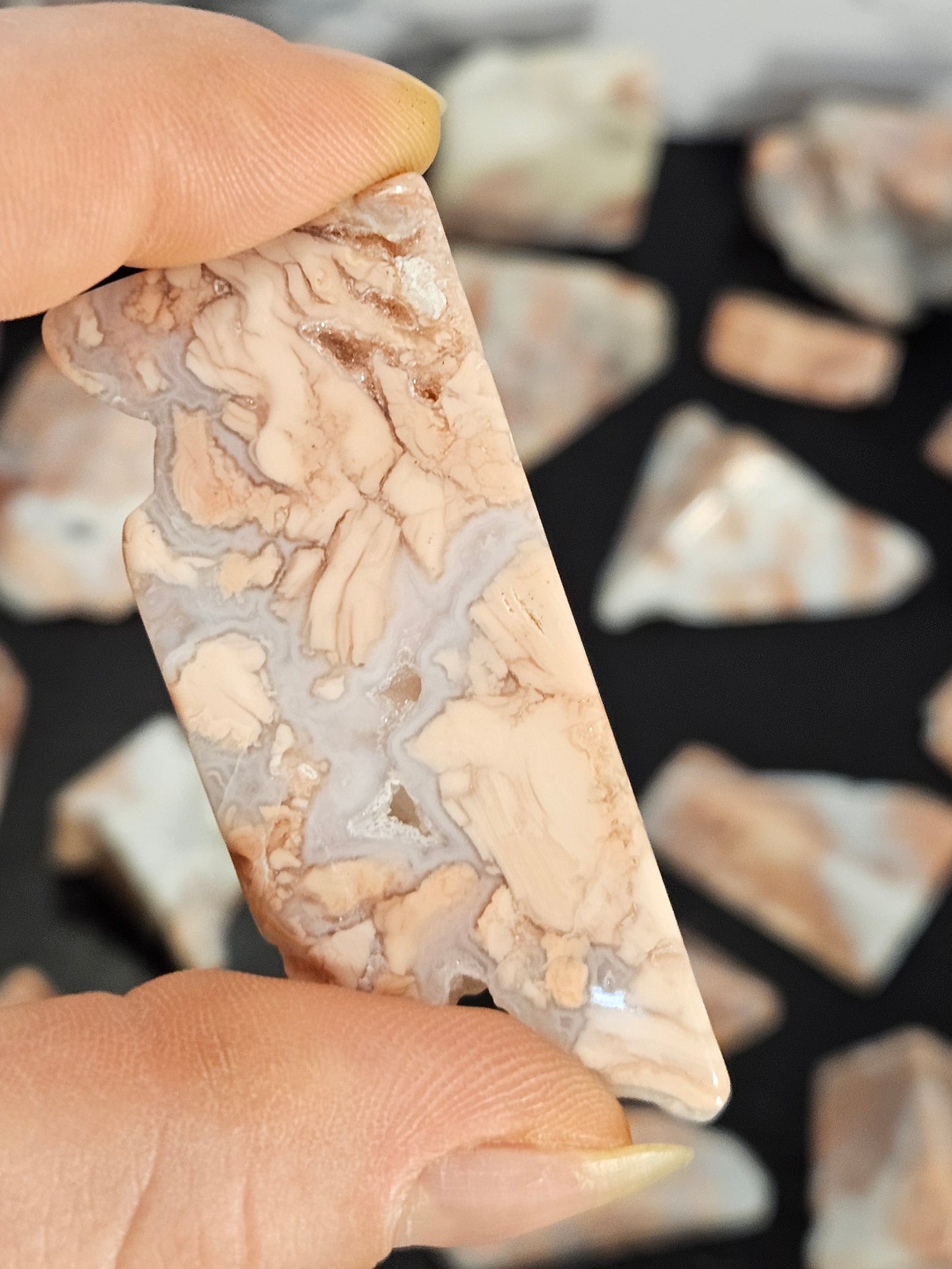 Petal Agate Mini Freeforms