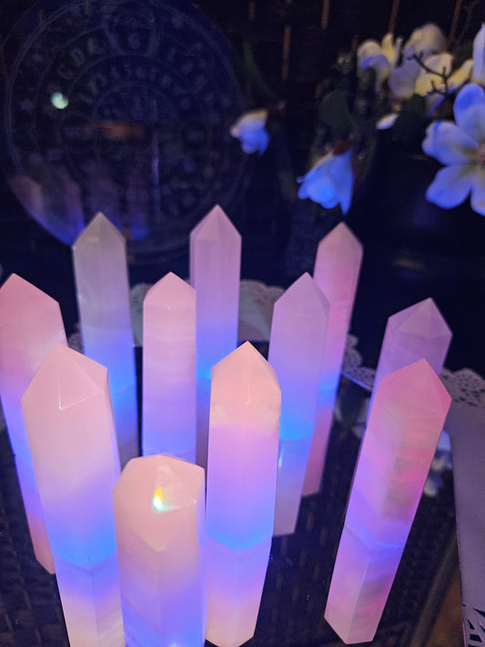 Mangano Calcite Points